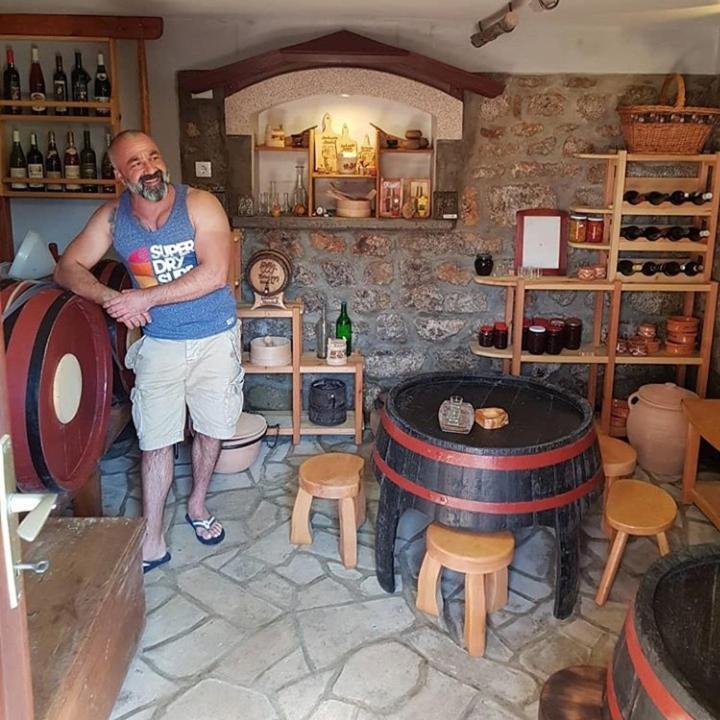 Seoski Turizam Melovic Rozanstvo Екстер'єр фото